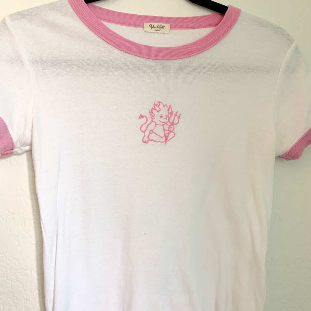 BRANDY MELVILLE TOP